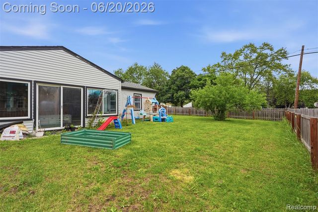 3604 Minton Road, Lake Orion, MI 48359