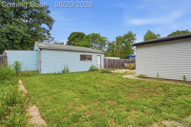 3604 Minton Road, Lake Orion, MI 48359