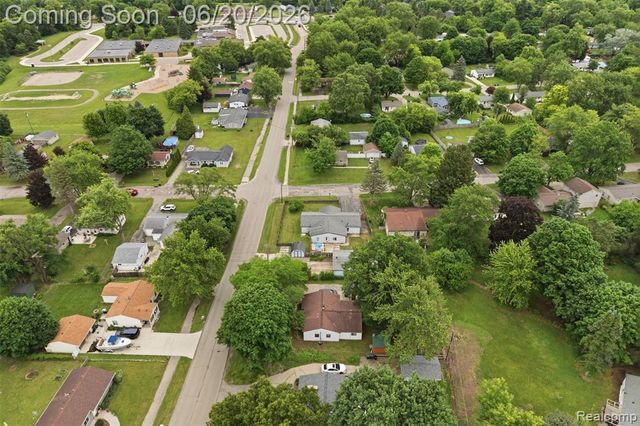 3604 Minton Road, Lake Orion, MI 48359