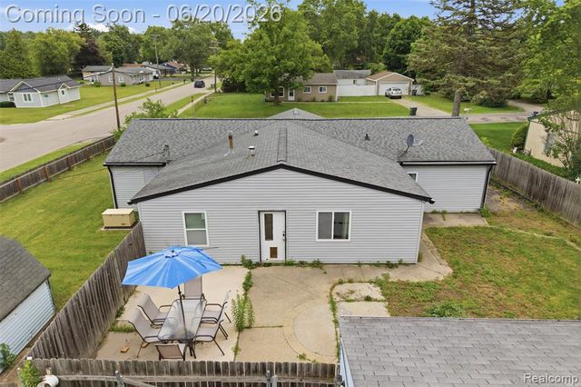 3604 Minton Road, Lake Orion, MI 48359