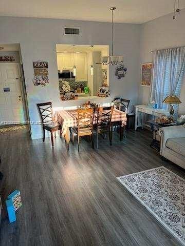 11699 NW 11th St, Pembroke Pines, FL 33026