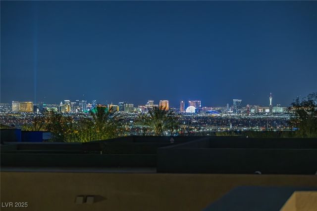 1337 Villa Barolo Avenue, Henderson, NV 89052