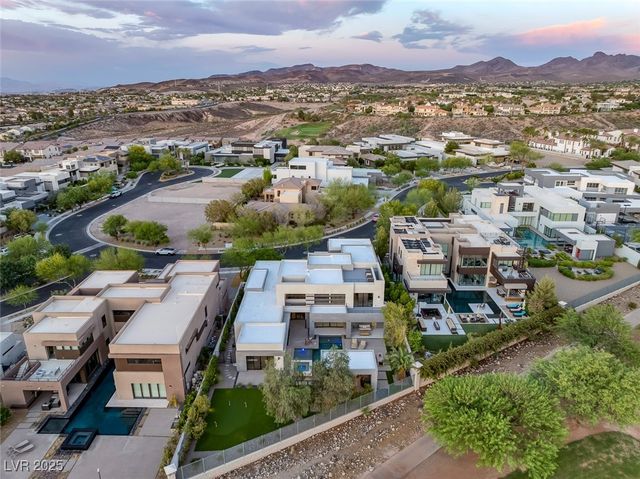 1337 Villa Barolo Avenue, Henderson, NV 89052