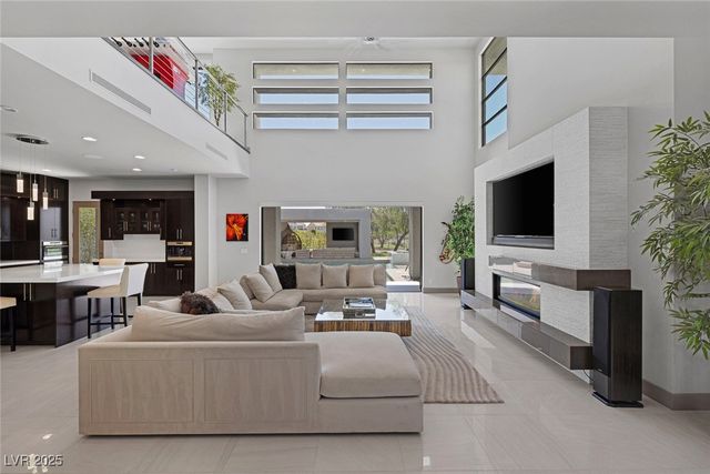 1337 Villa Barolo Avenue, Henderson, NV 89052