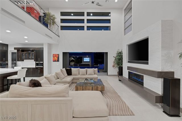 1337 Villa Barolo Avenue, Henderson, NV 89052