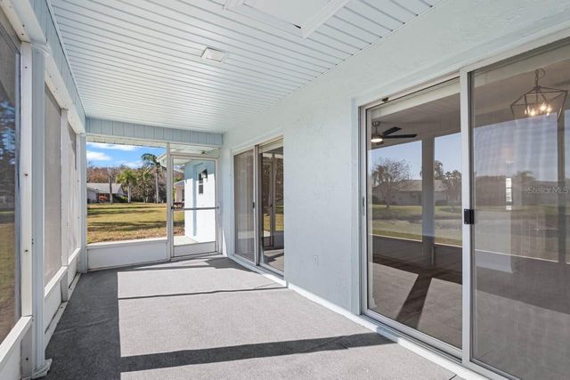 2337 GLENMORE CIRCLE, Sun City Center, FL 33573