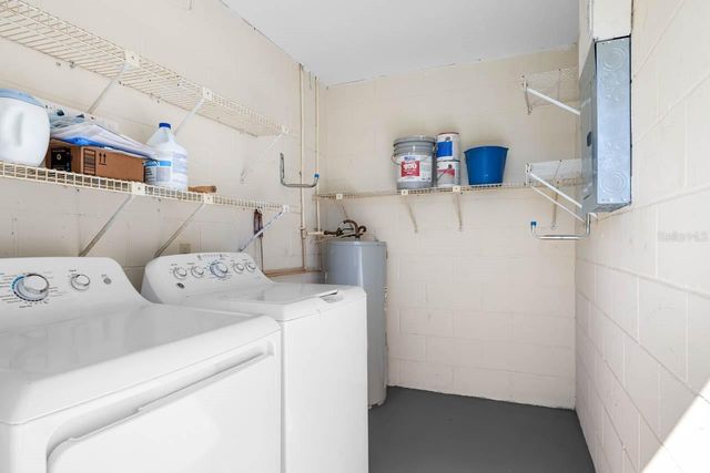 2337 GLENMORE CIRCLE, Sun City Center, FL 33573