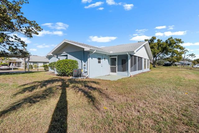 2337 GLENMORE CIRCLE, Sun City Center, FL 33573