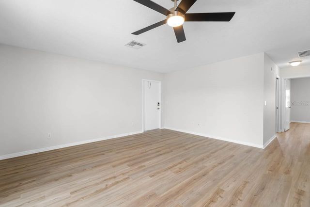 2337 GLENMORE CIRCLE, Sun City Center, FL 33573