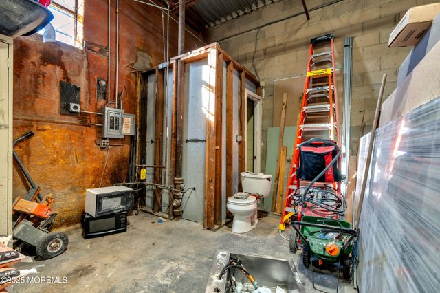 1304 S Roller Road, Ocean Twp, NJ 07712