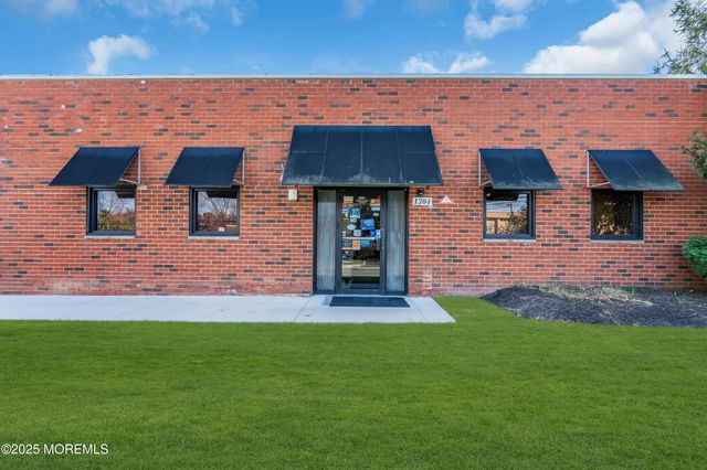 1304 S Roller Road, Ocean Twp, NJ 07712