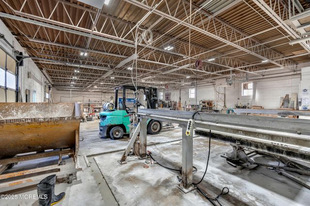 1304 S Roller Road, Ocean Twp, NJ 07712