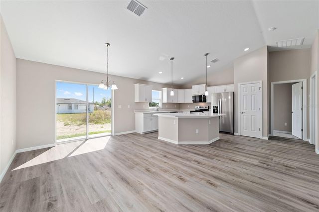 19231 SW 97TH STREET, Dunnellon, FL 34432