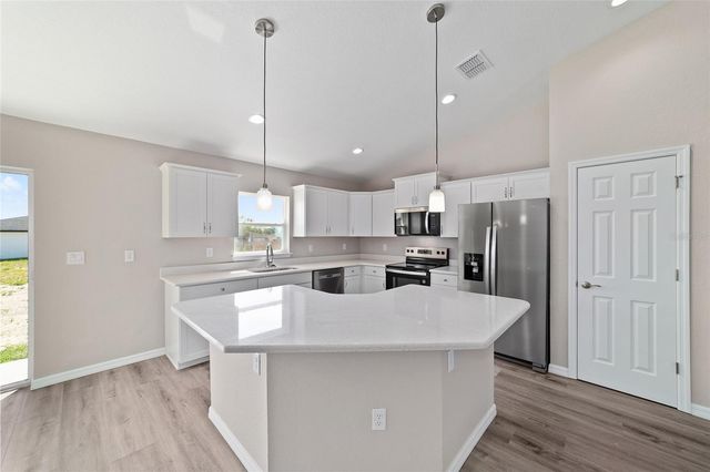 19231 SW 97TH STREET, Dunnellon, FL 34432