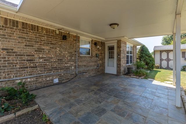 501 Spicewood Trail, Centerton, AR 72719