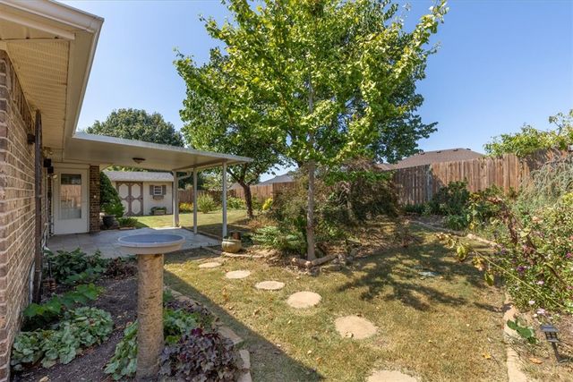 501 Spicewood Trail, Centerton, AR 72719