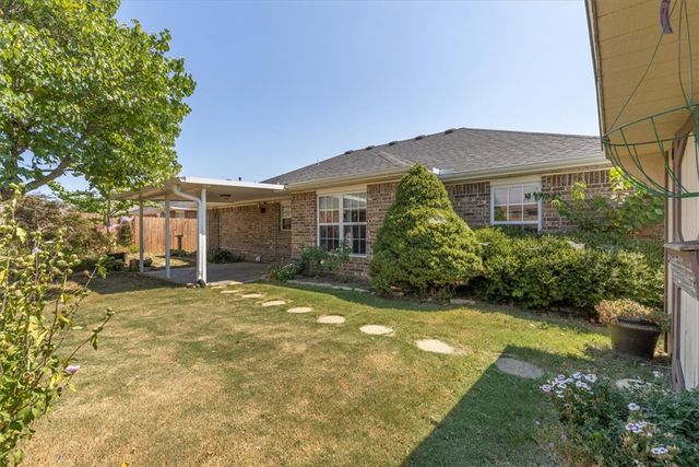 501 Spicewood Trail, Centerton, AR 72719