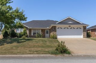 501 Spicewood Trail, Centerton, AR 72719