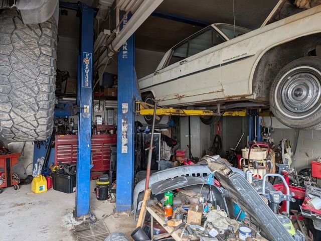 250 Washington Ave, Winthrop, MA 02152