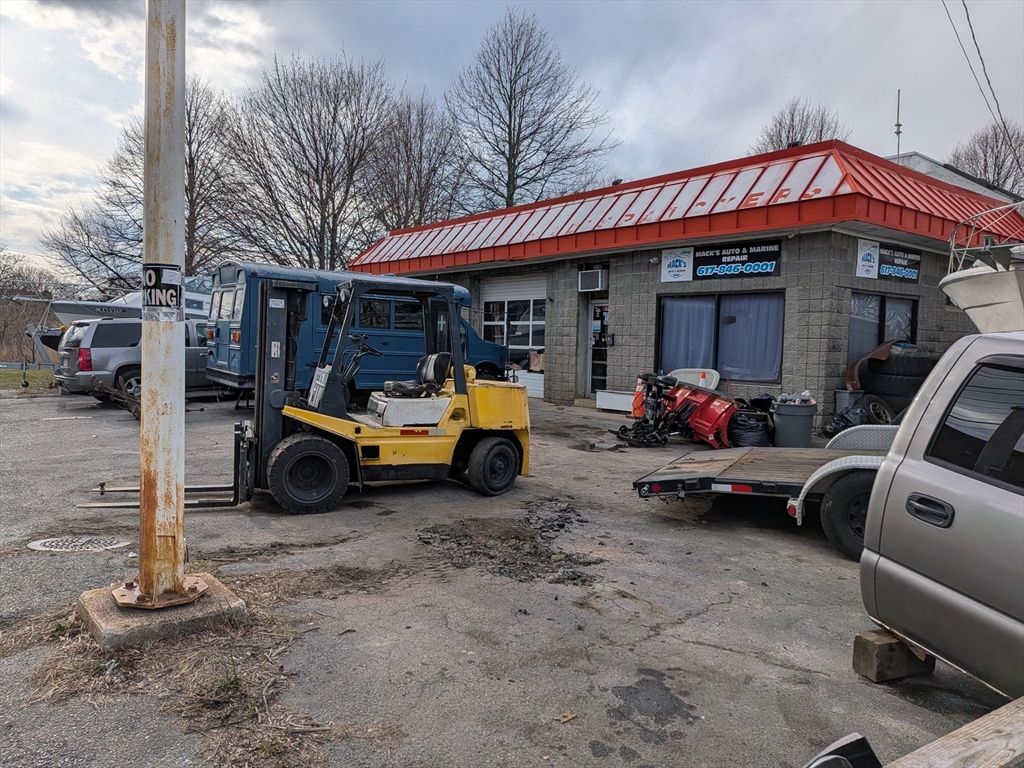 250 Washington Ave, Winthrop, MA 02152