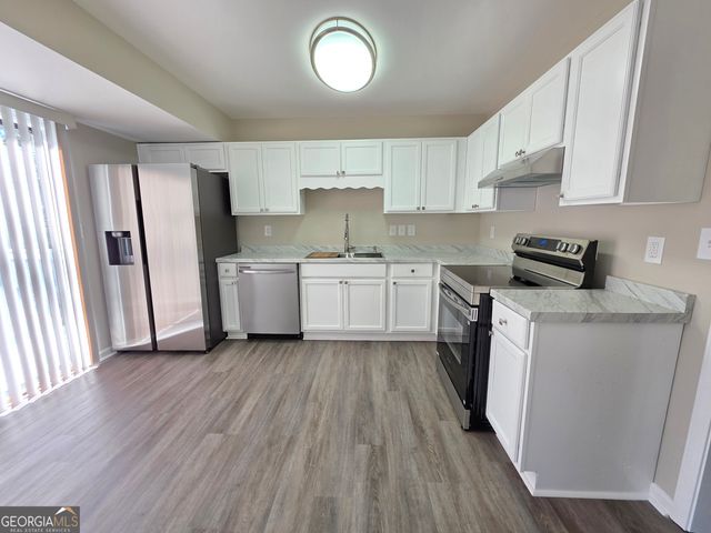 2369 Red Barn Road SW, Marietta, GA 30064