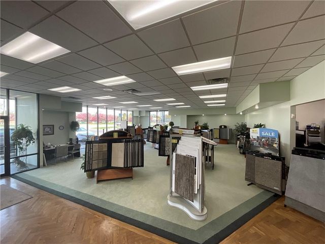 1415 E 53rd Street, Anderson, IN 46013