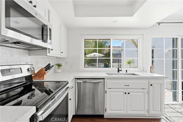 15452 Orleans Circle, Irvine, CA 92604