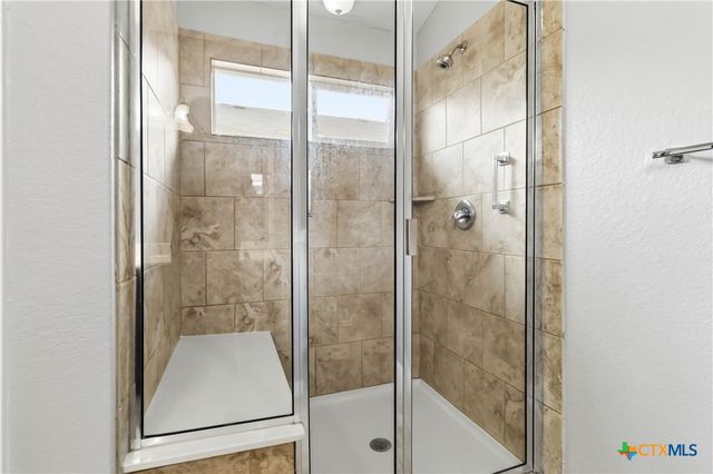 2285 Falcon Way, New Braunfels, TX 78130