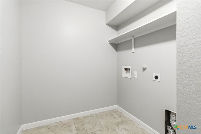 2285 Falcon Way, New Braunfels, TX 78130