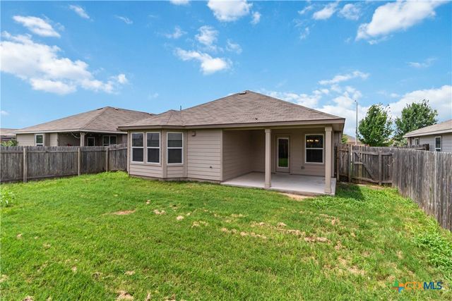 2285 Falcon Way, New Braunfels, TX 78130