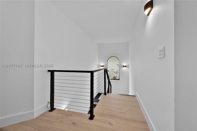 428 SW 19th Rd, Miami, FL 33129