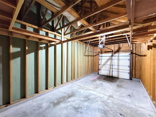 1036 Tabard Lane, Matthews, NC 28104