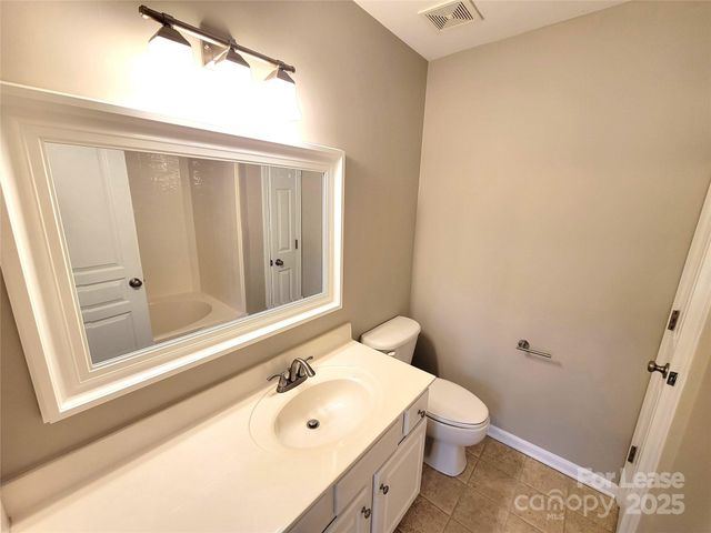 1036 Tabard Lane, Matthews, NC 28104