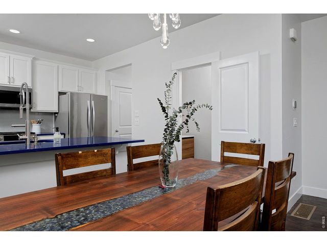 556 Straight Creek Way, Lafayette, CO 80026