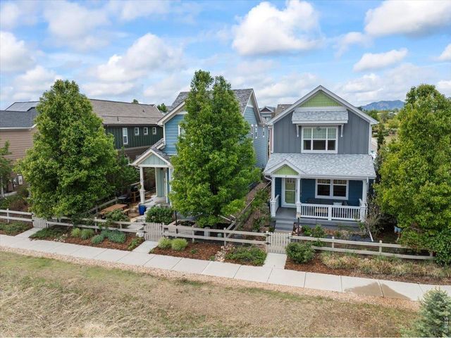 556 Straight Creek Way, Lafayette, CO 80026