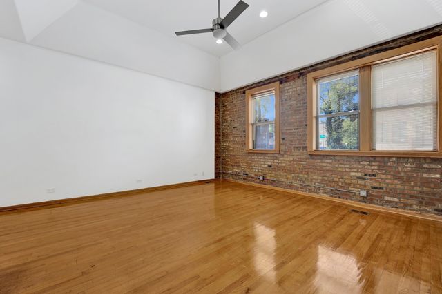 2859 S Lowe Avenue 1F, Chicago, IL 60616