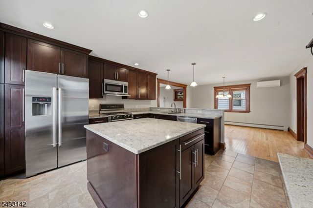23 2Nd Ave, Hawthorne Boro, NJ 07506