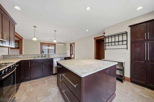 23 2Nd Ave, Hawthorne Boro, NJ 07506
