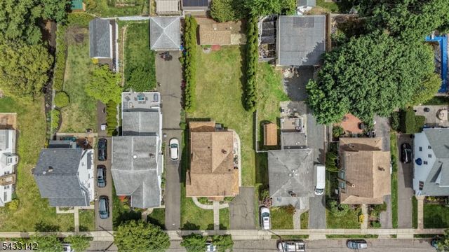 23 2Nd Ave, Hawthorne Boro, NJ 07506