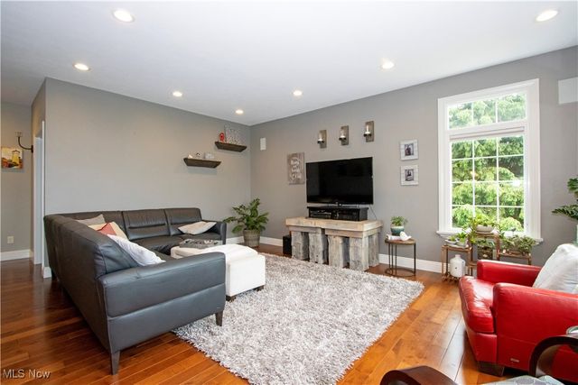 740 Kidron Road, Orrville, OH 44667