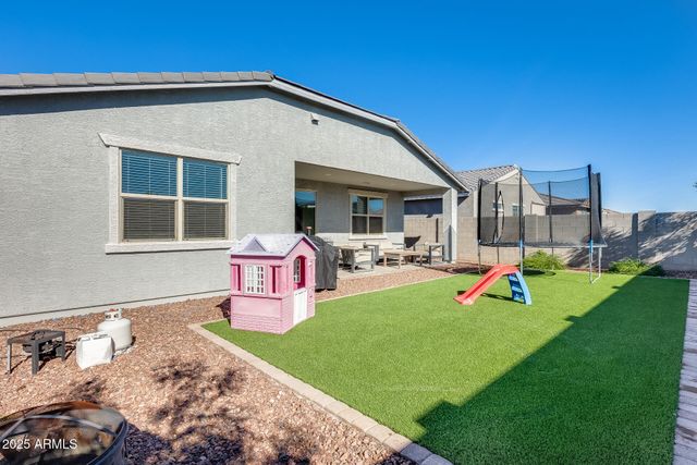 17381 W RUNNING DEER Trail, Surprise, AZ 85387