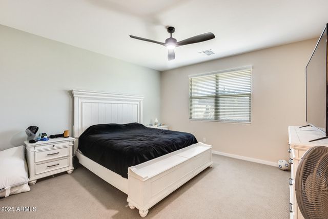 17381 W RUNNING DEER Trail, Surprise, AZ 85387