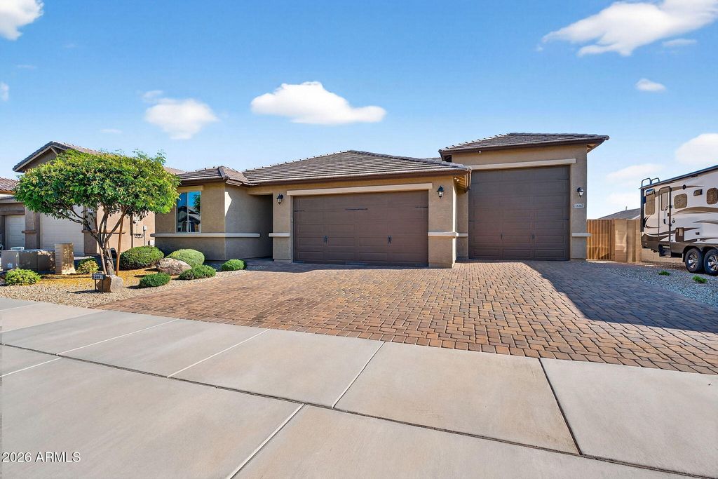 18467 W CARLOTA Lane, Surprise, AZ 85387 — photo 3