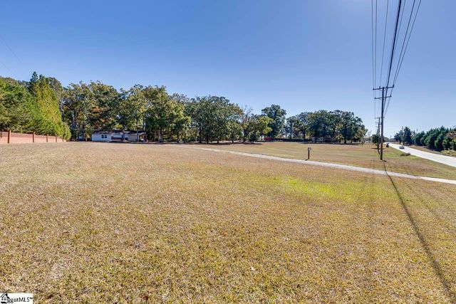 2721 Fork Shoals Road, Piedmont, SC 29673