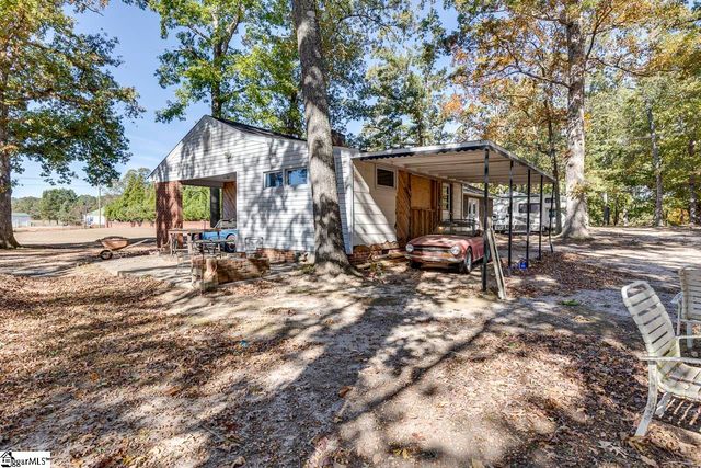 2721 Fork Shoals Road, Piedmont, SC 29673