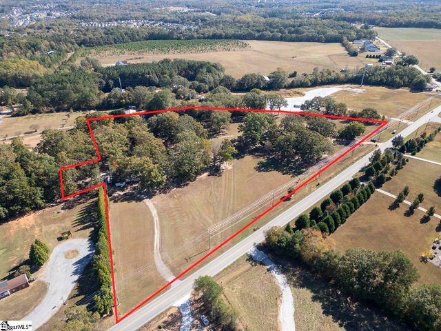 2721 Fork Shoals Road, Piedmont, SC 29673