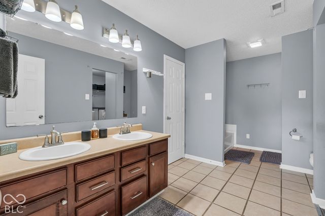 728 Driftwood Circle, Danville, IN 46122