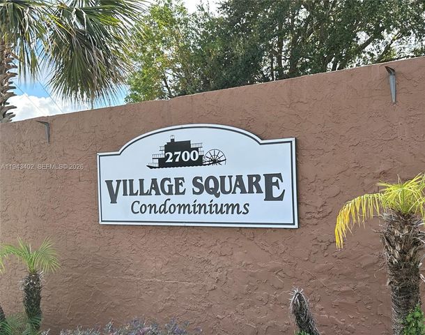 6060 Village Circle, Orlando, FL 32822