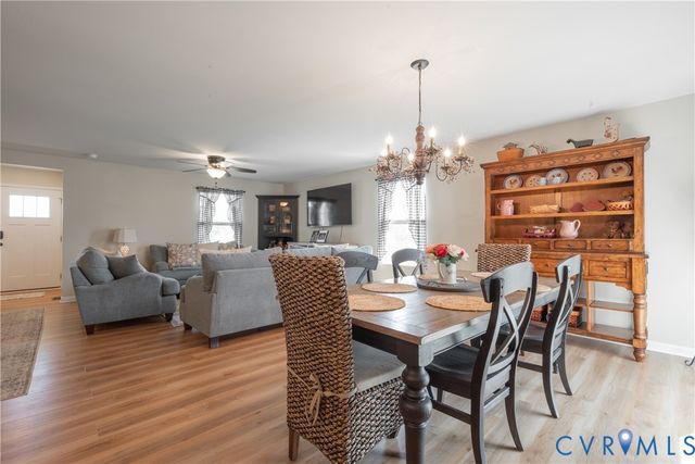 17854 Meriwether Lewis St, Ruther Glen, VA 22546