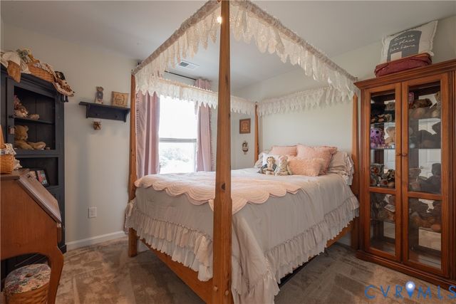 17854 Meriwether Lewis St, Ruther Glen, VA 22546